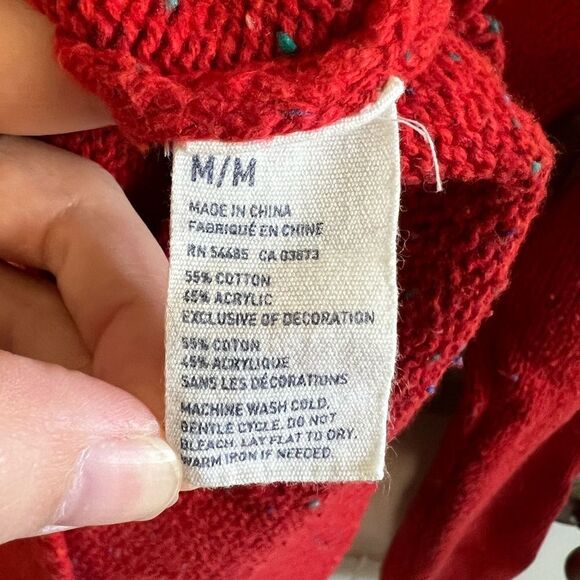 American Eagle Men’s Red Sweater - Picture 7 of 9